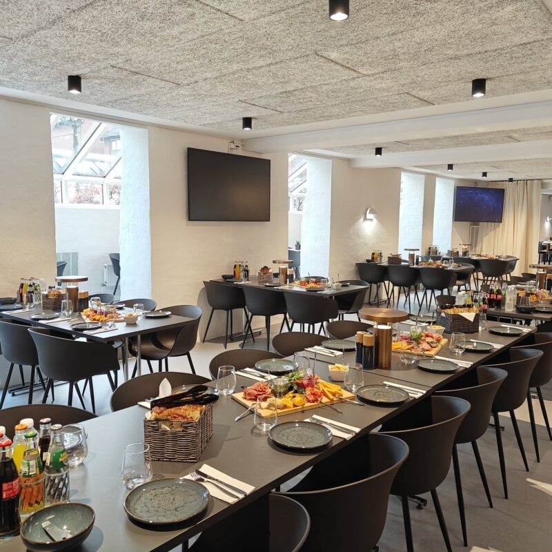 En aften om juridisk tryghed – med gratis mad og drikke (Rytterkasernen, Odense)